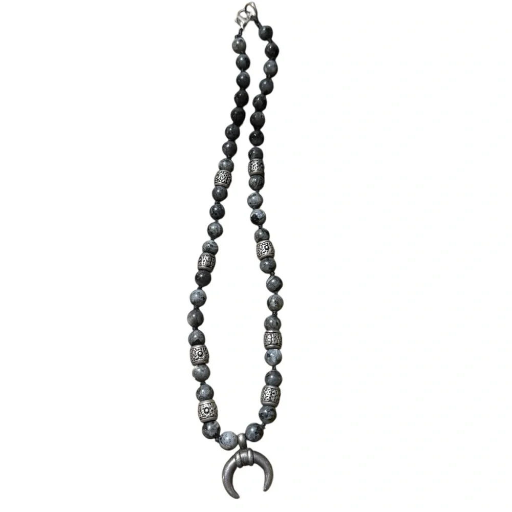 Naja half moon Labrodorite silver beaded mala necklace
